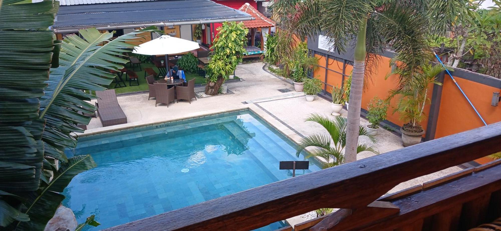 Dewi Sri Guesthouse Mataram Esterno foto